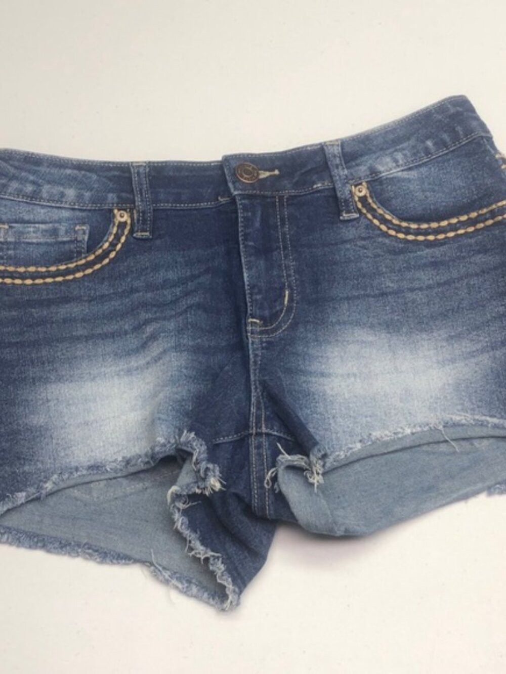 YMI PREMIUM STITCH FACTORY JEAN SHORTS W5/27 LIKE NEW ⭐️